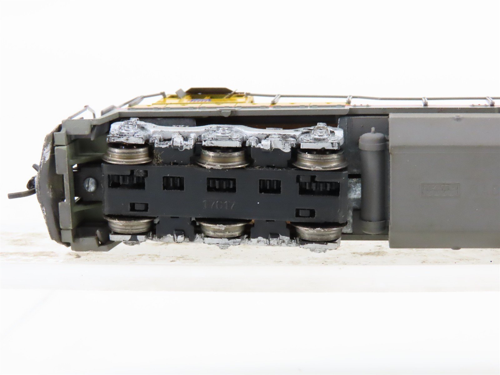 N Scale KATO UP Union Pacific GE U30C Diesel Locomotive #2814 w/ DCC