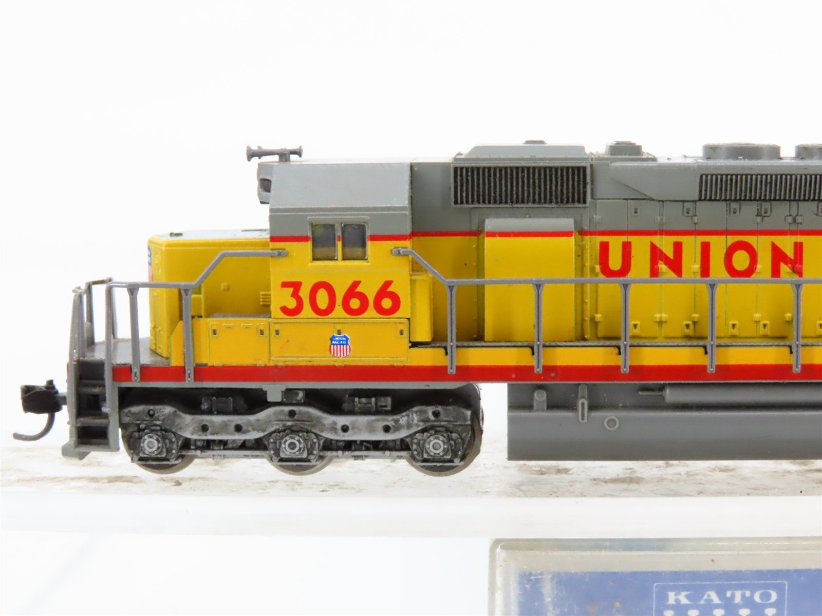 N Scale KATO 176-20W UP Union Pacific EMD SD40 Diesel #3066 w/ DCC