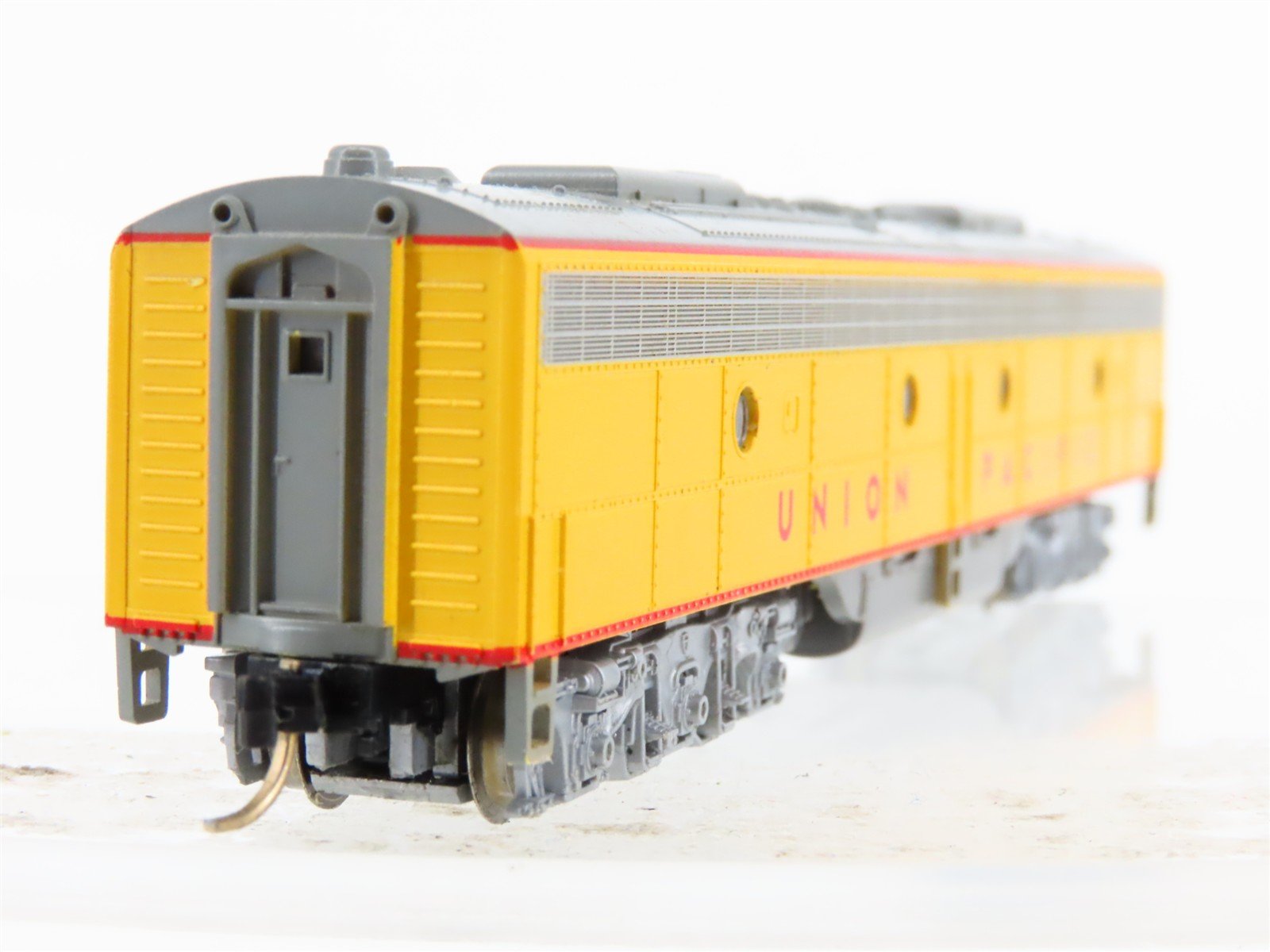 N Scale KATO 176-294 UP Union Pacific EMD E8/9B Diesel Custom No# w/ DCC