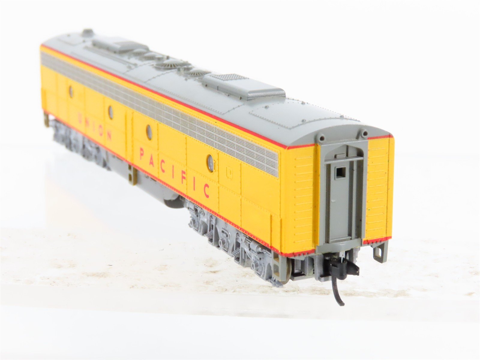 N Scale KATO 176-294 UP Union Pacific EMD E8/9B Diesel Custom No# w/ DCC