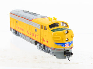 N Scale KATO 176-216 UP Union Pacific EMD F7A Diesel Locomotive #1464