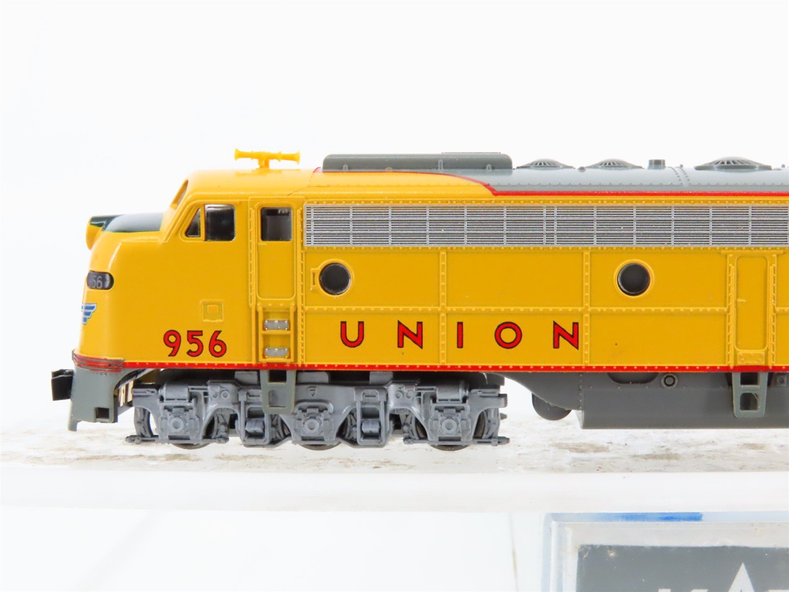 N Scale KATO 176-5306 UP Union Pacific EMD E9A Diesel Locomotive #956 w/ DCC