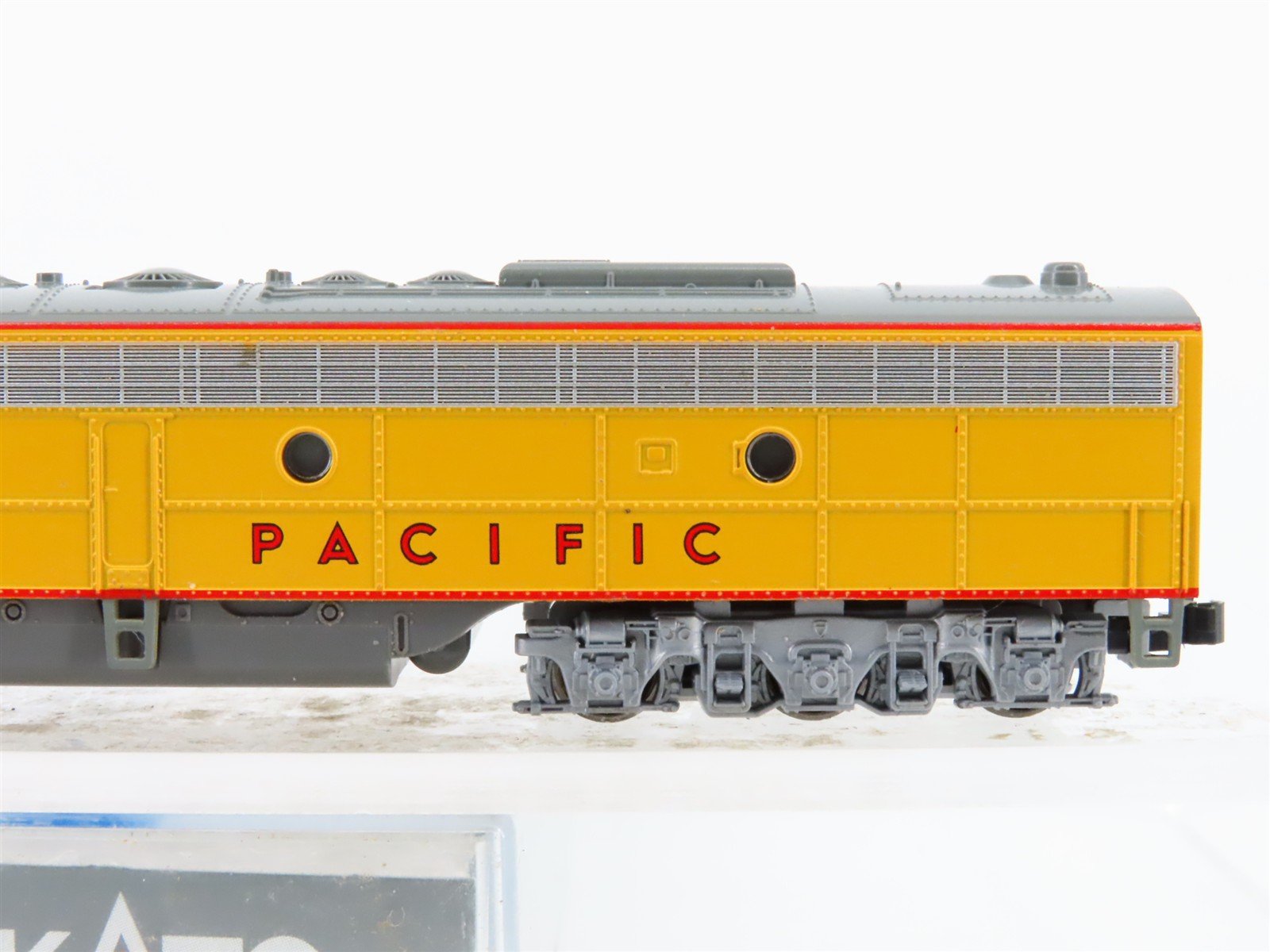 N Scale KATO 176-5306 UP Union Pacific EMD E9A Diesel Locomotive #956 w/ DCC