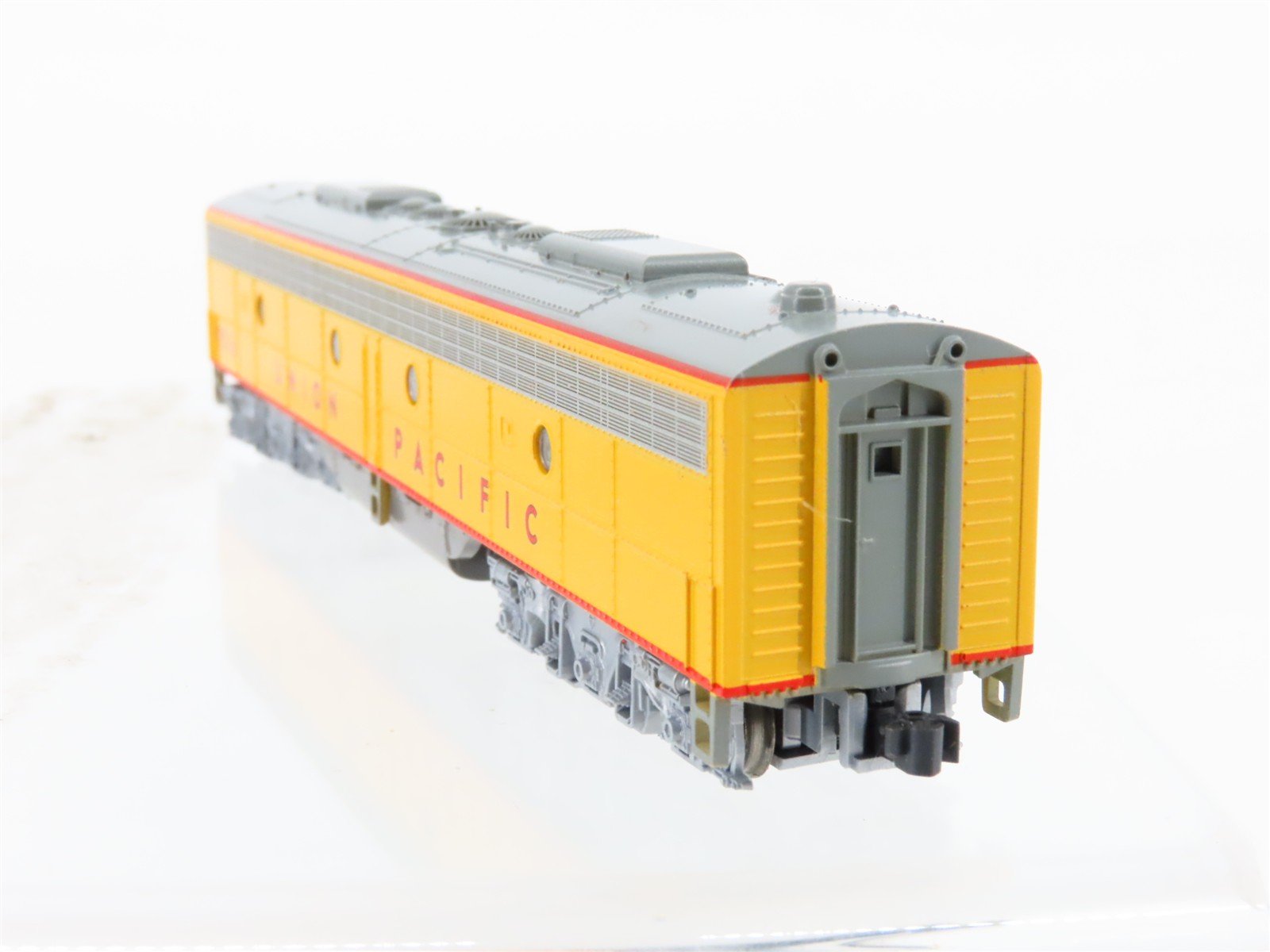 N Scale KATO 176-5351 UP Union Pacific EMD E9B Diesel #951B w/ DCC