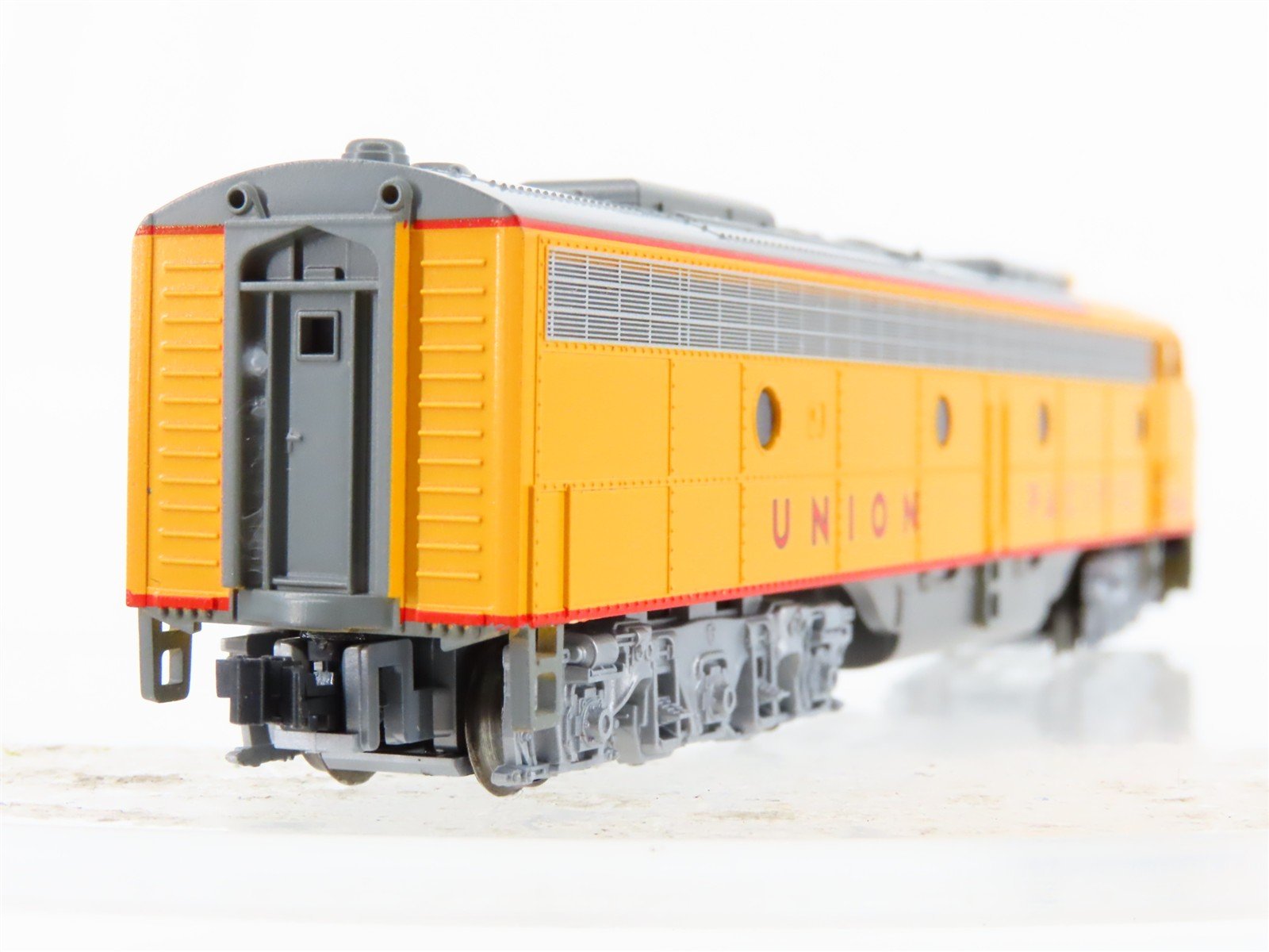 N Scale KATO 176-5315 UP Union Pacific EMD E9A Diesel Locomotive #944 w/ DCC