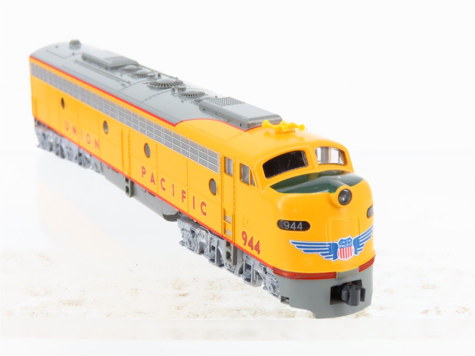 N Scale KATO 176-5315 UP Union Pacific EMD E9A Diesel Locomotive #944 w/ DCC