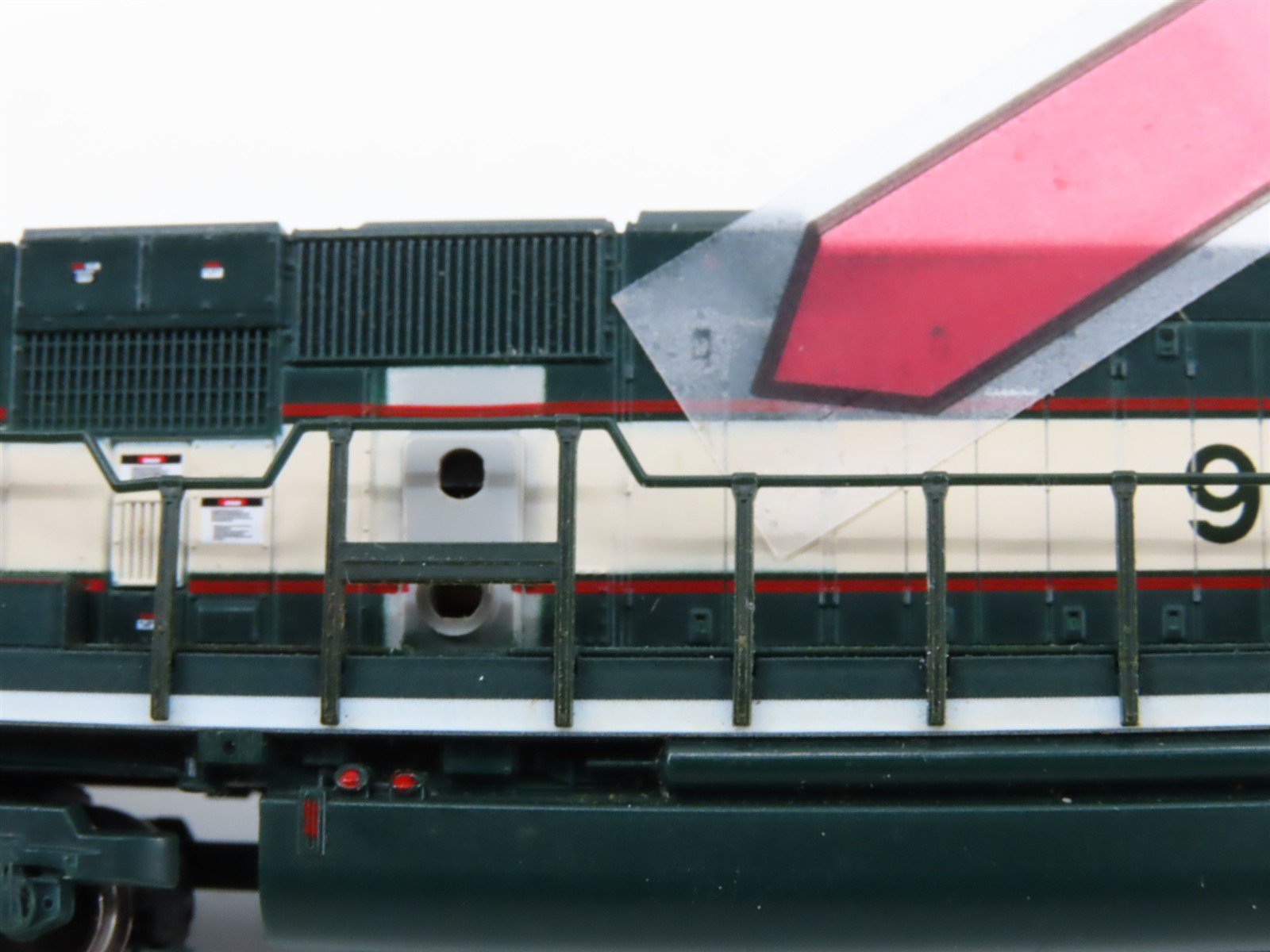 N Scale KATO 176-6502 BN Burlington Northern EMD SD70MAC Diesel #9615 w/ DCC