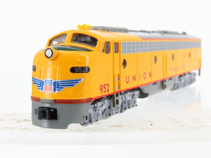 N Scale KATO 176-5316 UP Union Pacific EMD E9A Diesel Locomotive #952 w/ DCC