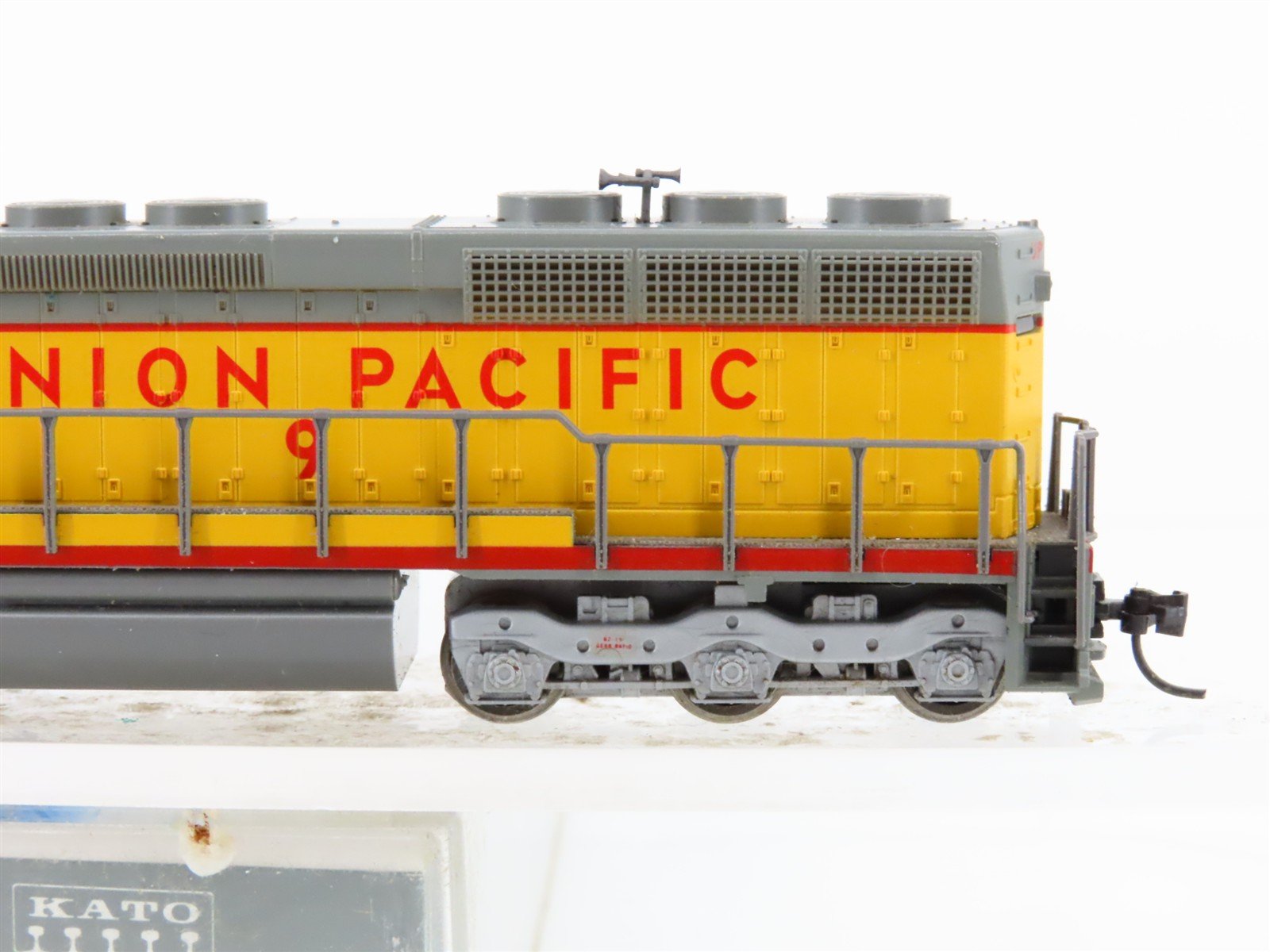 N Scale KATO 176-3119 UP Union Pacific EMD SD45 Diesel #9 - DCC ONLY