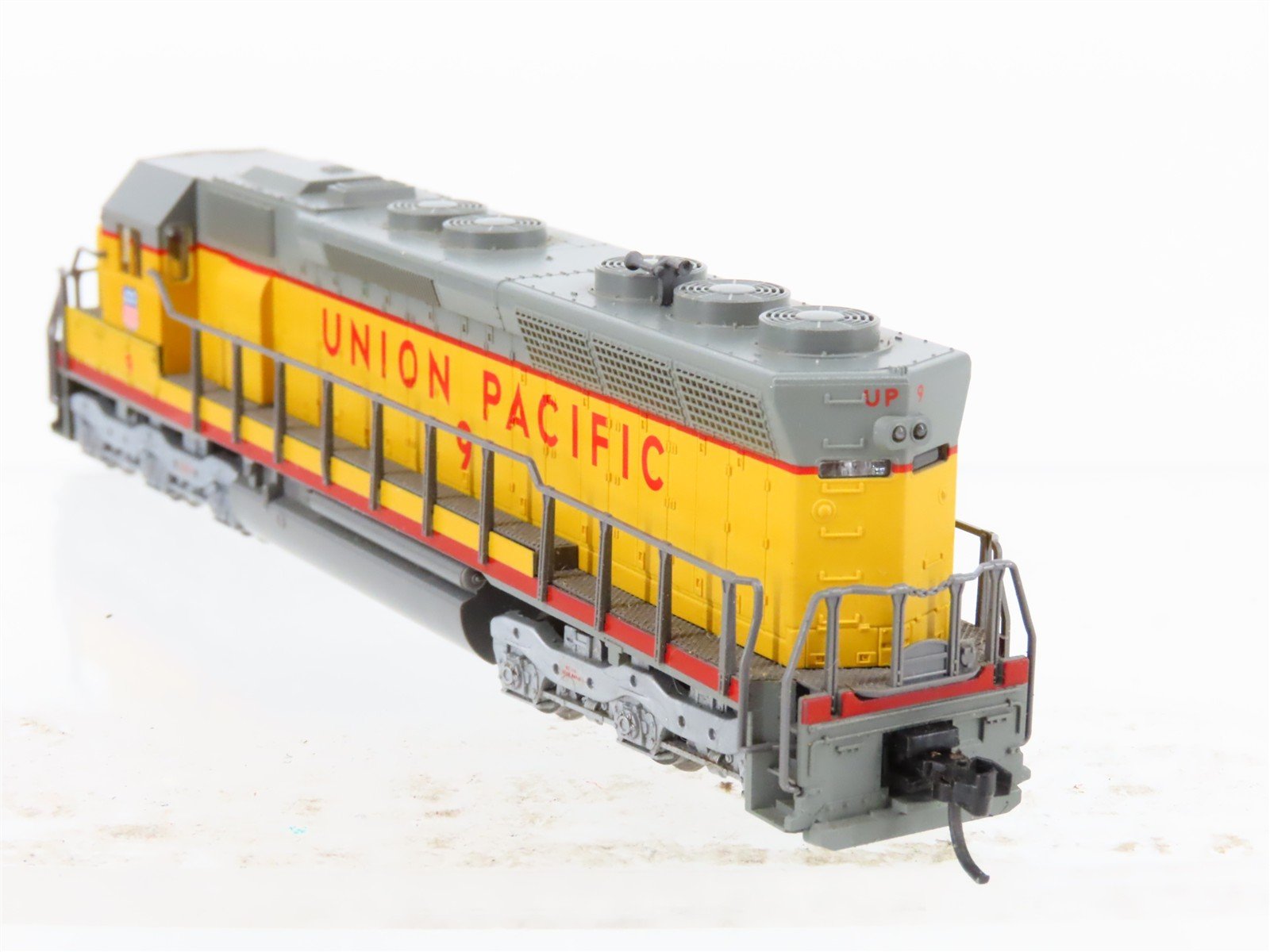 N Scale KATO 176-3119 UP Union Pacific EMD SD45 Diesel #9 - DCC ONLY