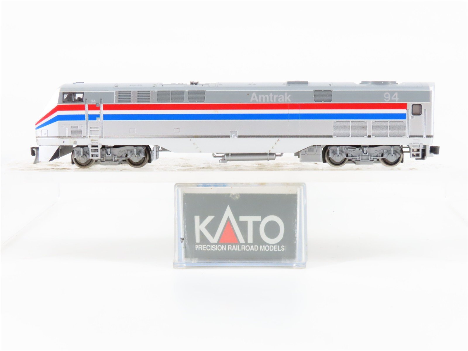 N Scale KATO AMTK Amtrak P42 