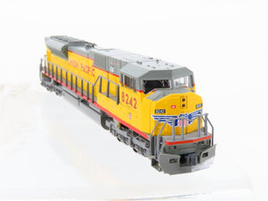 N Scale KATO 176-5613 UP Union Pacific EMD SD90/43MAC Diesel #8242 w/ DCC