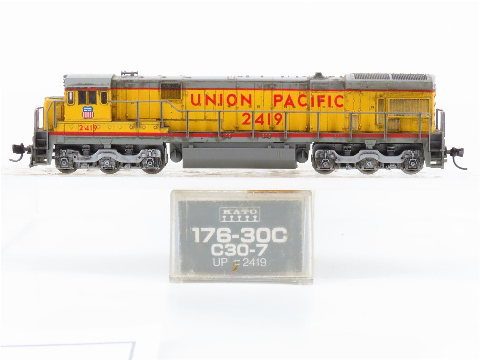 N KATO 176-30C UP Union Pacific GE C30-7 Diesel #2419 - DCC ONLY - Weathered