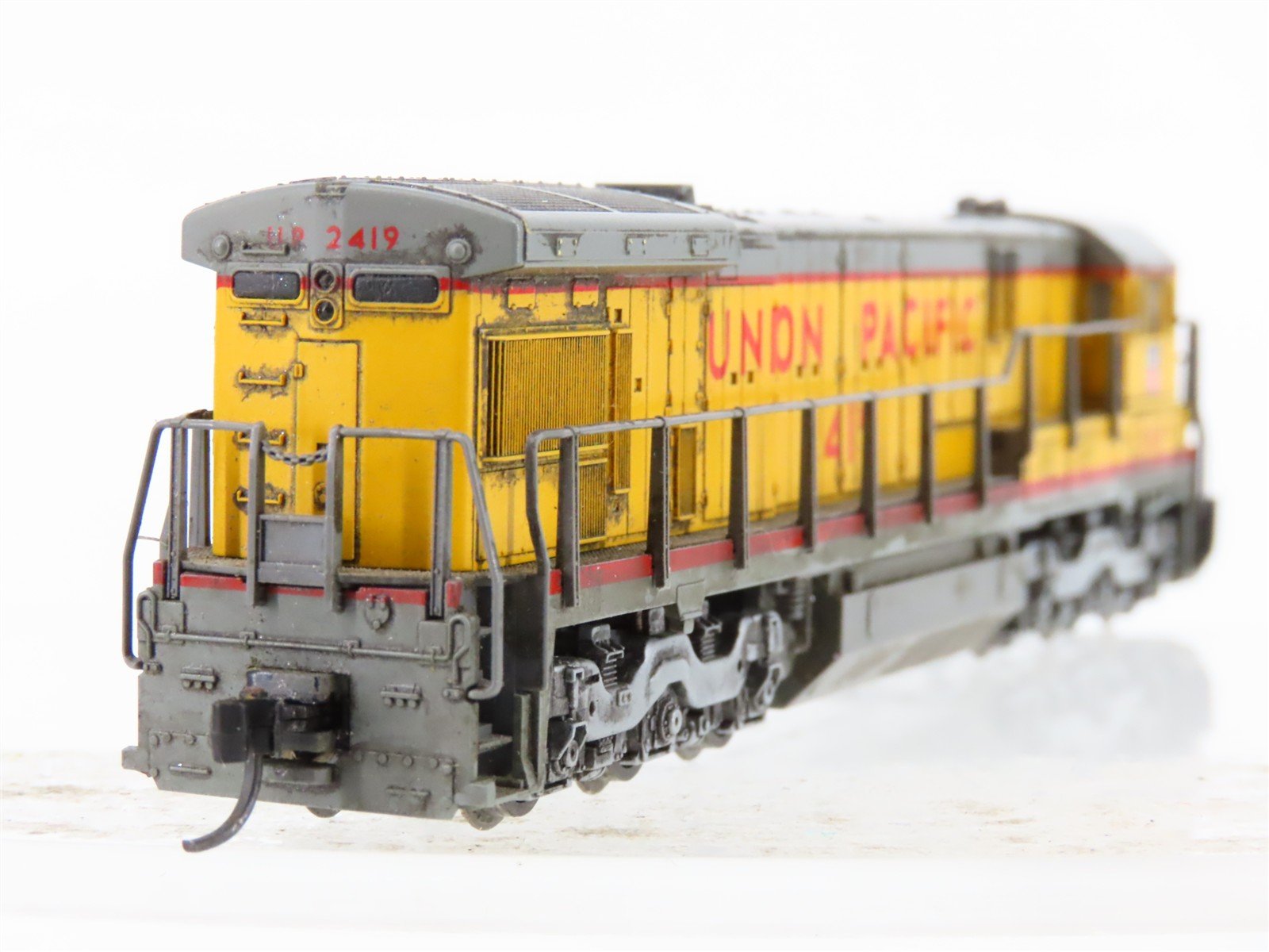N KATO 176-30C UP Union Pacific GE C30-7 Diesel #2419 - DCC ONLY - Weathered