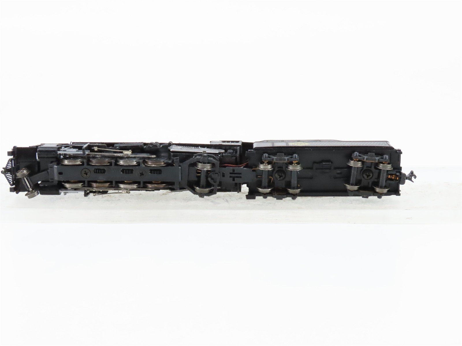 N Scale KATO 126-0202 ERIE Railroad 2-8-2 Heavy Mikado Steam #3204 w/ DCC