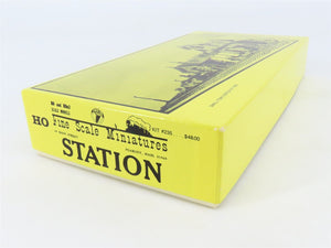 HO Fine Scale Miniatures Craftsman Kit #235 Small Town Freight/Passenger Station