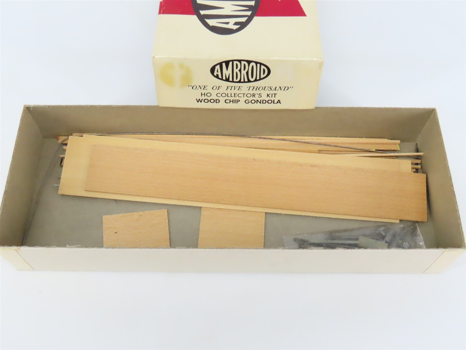 HO Scale Ambroid Kit SP Southern Pacific Railroad Wood Chip Gondola