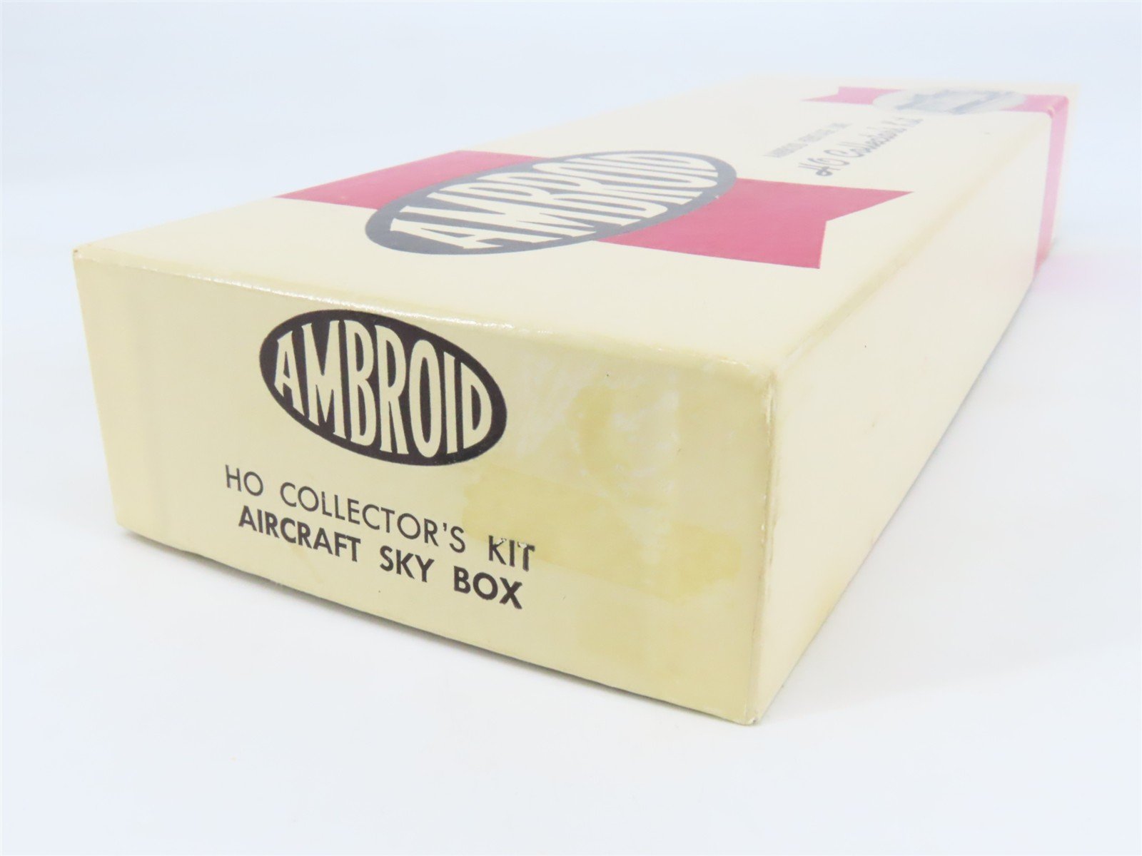 HO Scale Ambroid Kit SP Southern Pacific Railroad Aircraft Sky Box