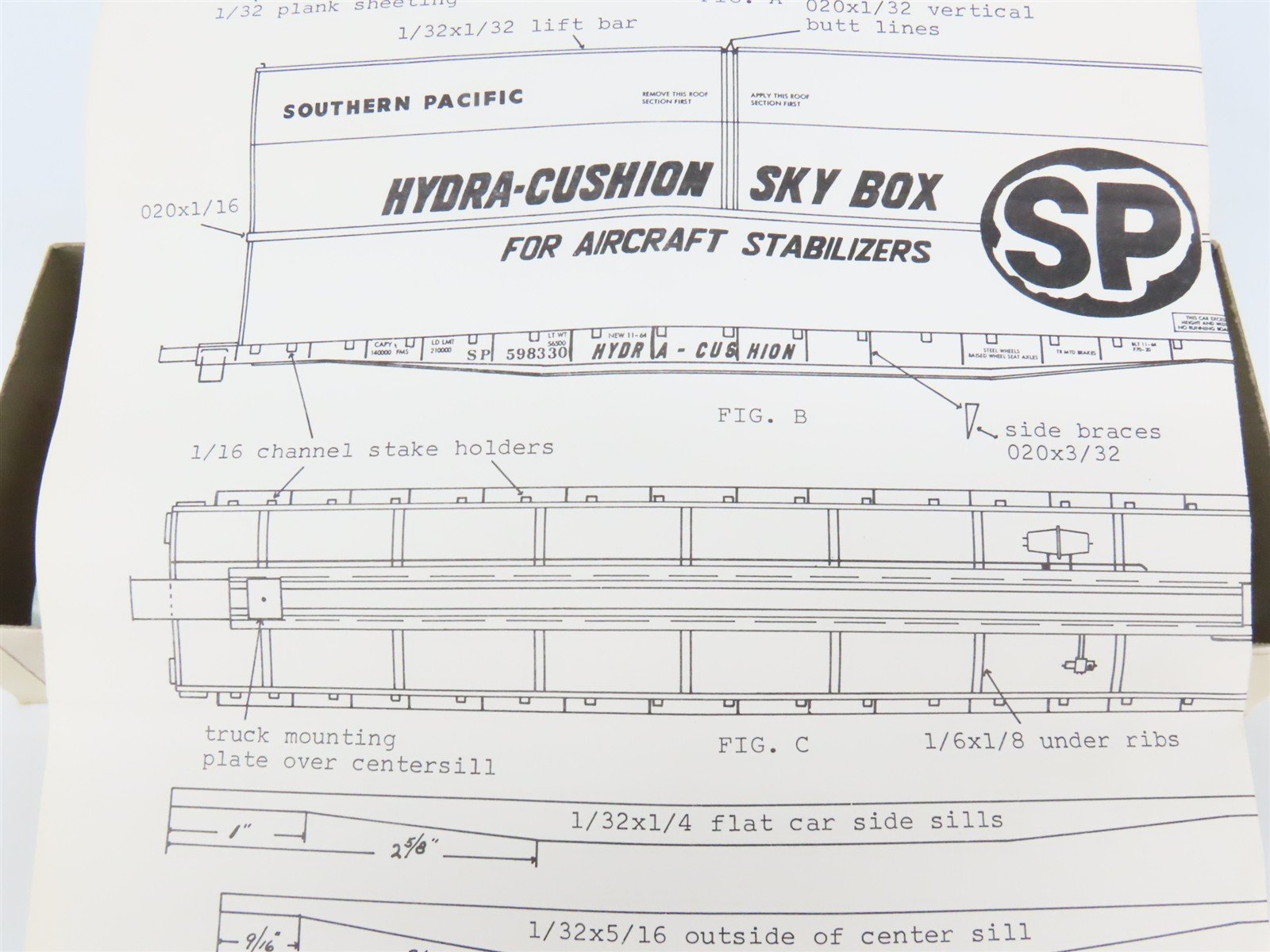 HO Scale Ambroid Kit SP Southern Pacific Railroad Aircraft Sky Box