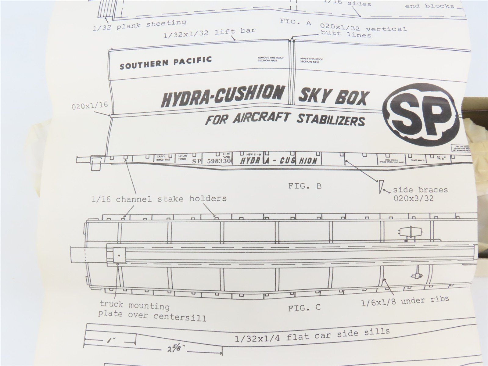 HO Scale Ambroid Kit SP Southern Pacific Railroad Aircraft Sky Box