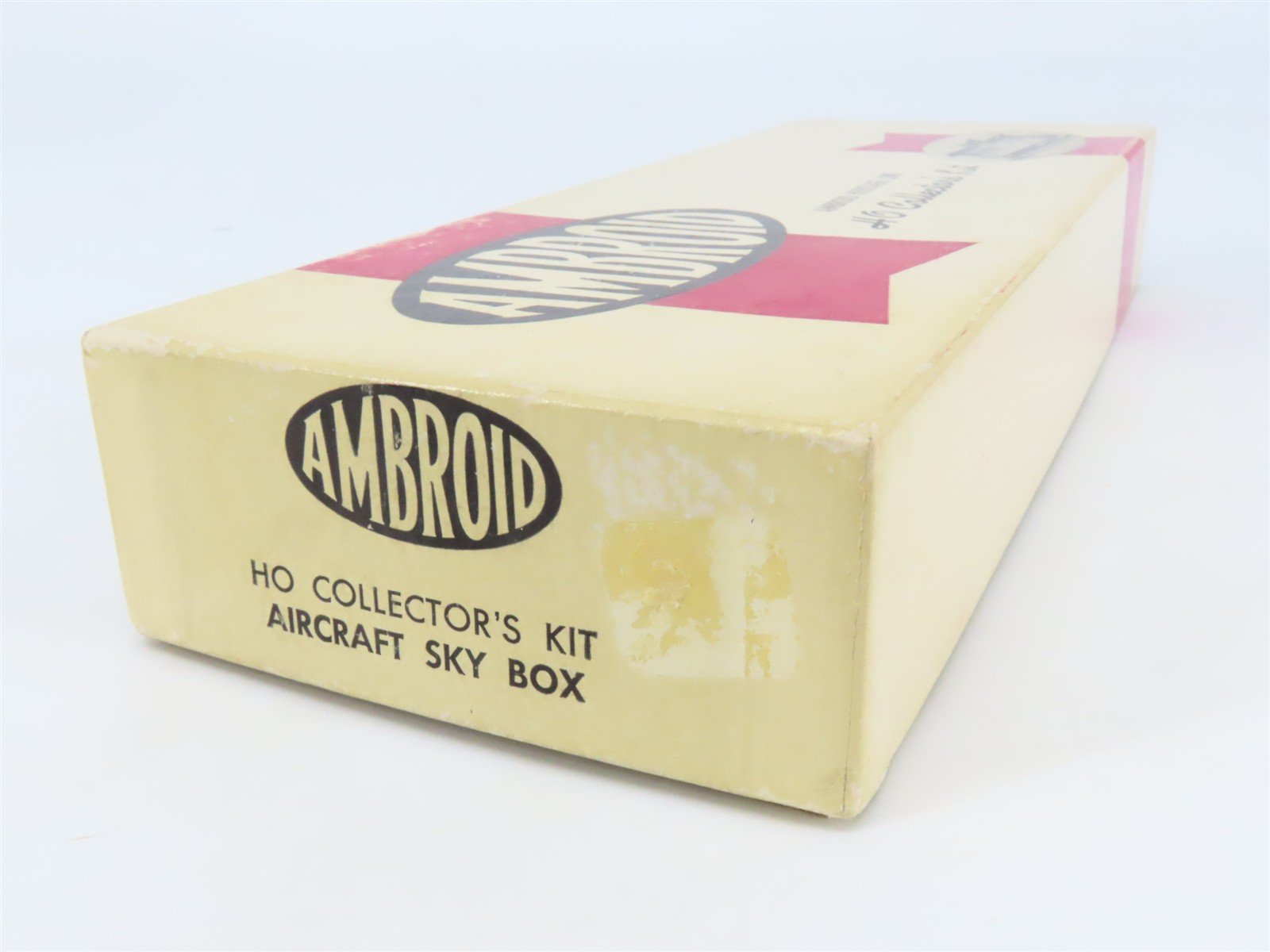 HO Scale Ambroid Kit SP Southern Pacific Railroad Aircraft Sky Box