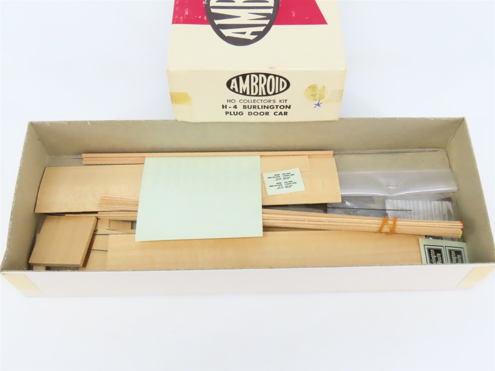 HO Scale Ambroid Kit H-4 CB&Q Burlington Route Plug Door Box Car