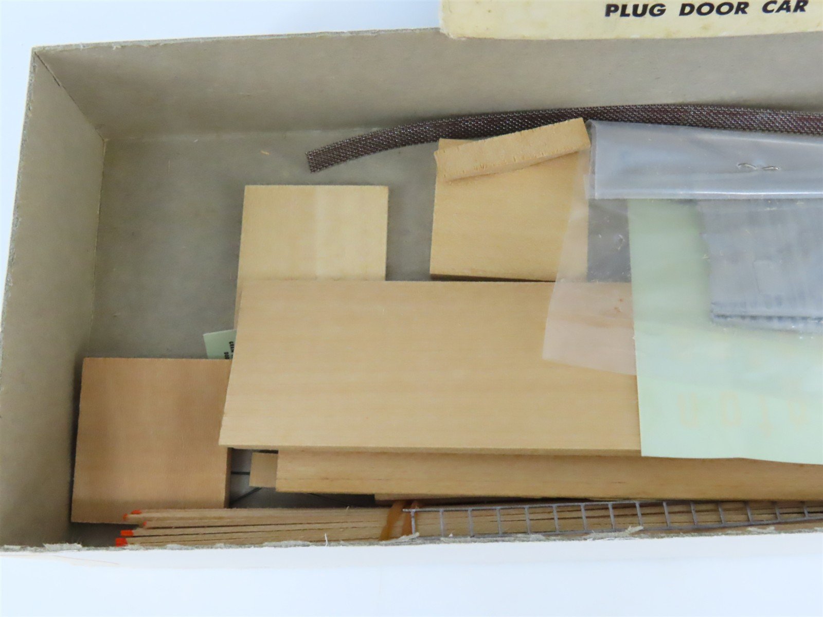 HO Scale Ambroid Kit H-4 CB&Q Burlington Route Plug Door Box Car