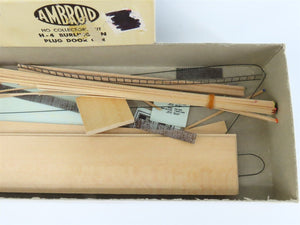 HO Scale Ambroid Kit H-4 CB&Q Burlington Route Plug Door Box Car