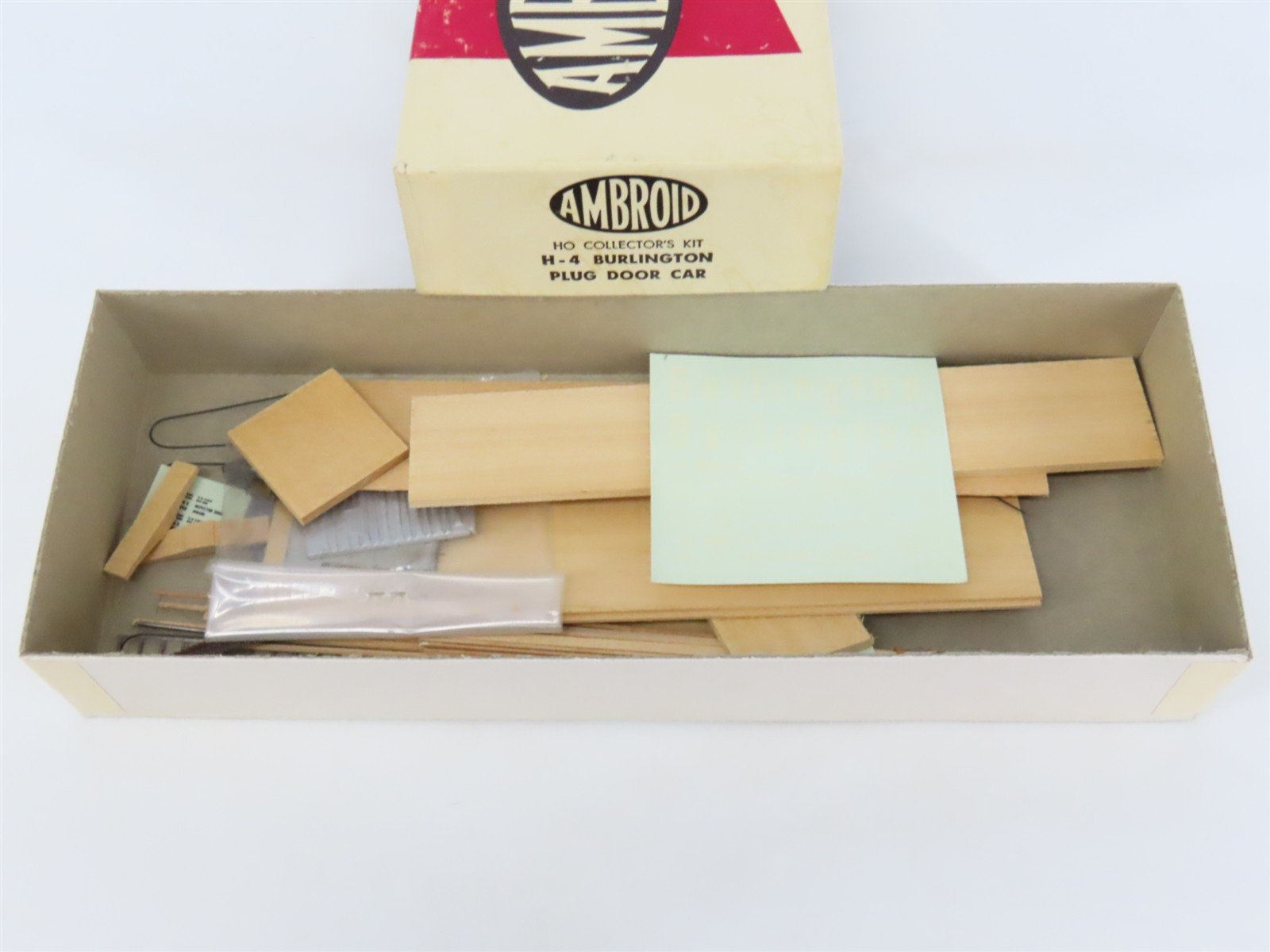 HO Scale Ambroid Kit H-4 CB&Q Burlington Route Plug Door Box Car