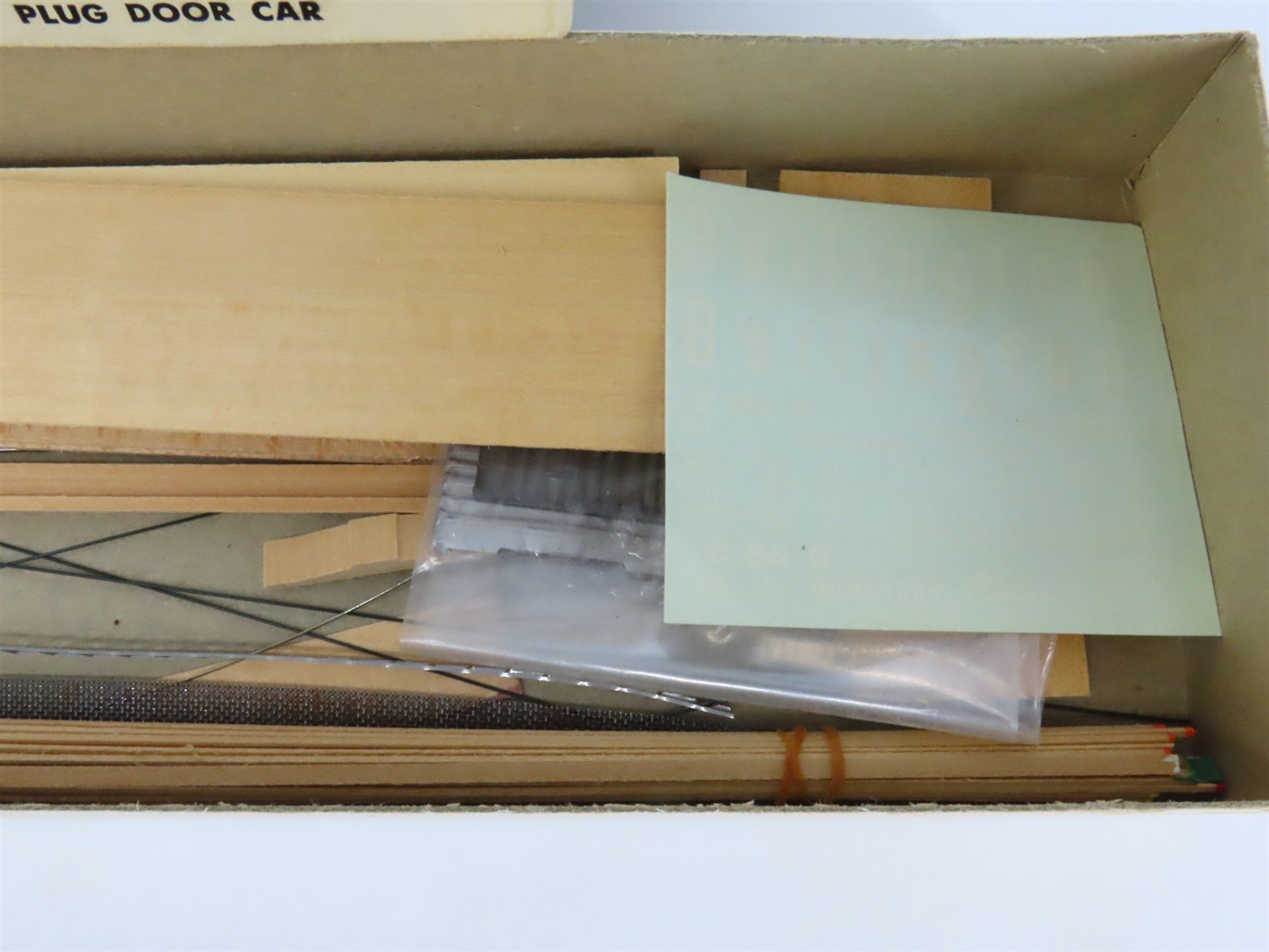 HO Scale Ambroid Kit H-4 CB&Q Burlington Route Plug Door Box Car