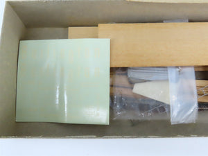 HO Scale Ambroid Kit H-4 CB&Q Burlington Route Plug Door Box Car