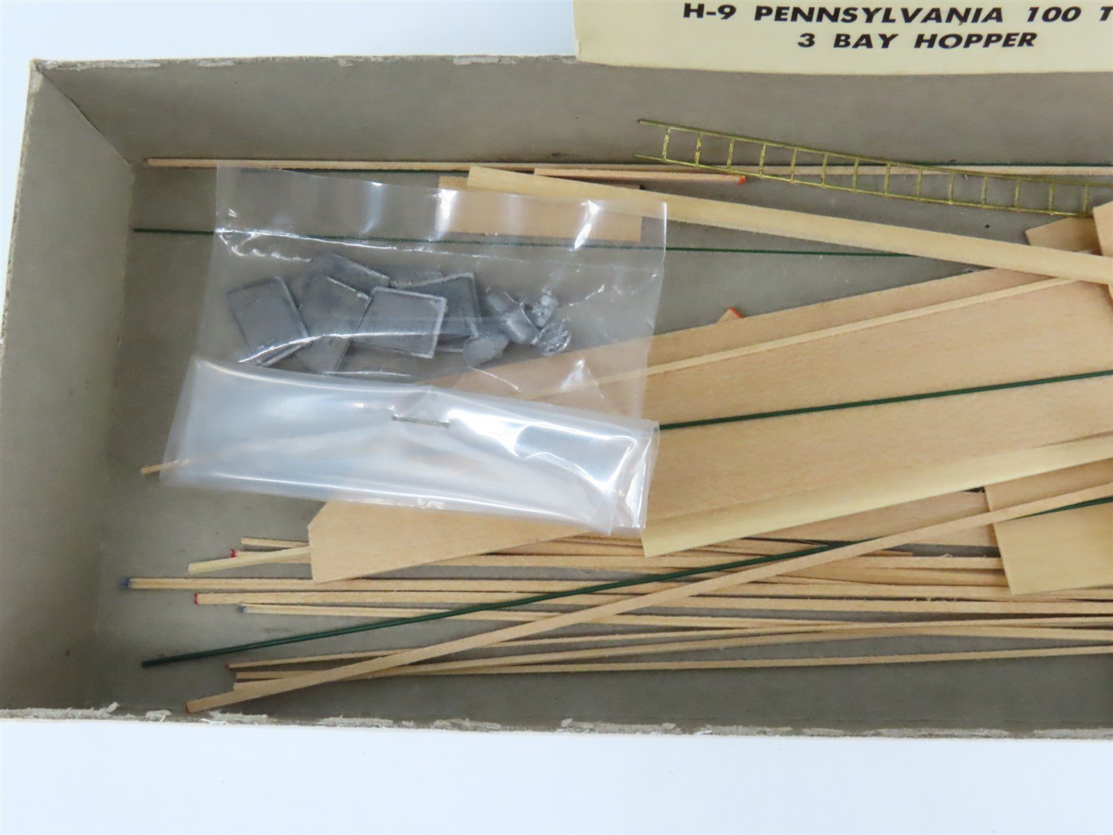HO Scale Ambroid Kit H-9 PRR Pennsylvania Railroad 3-Bay Open Hopper