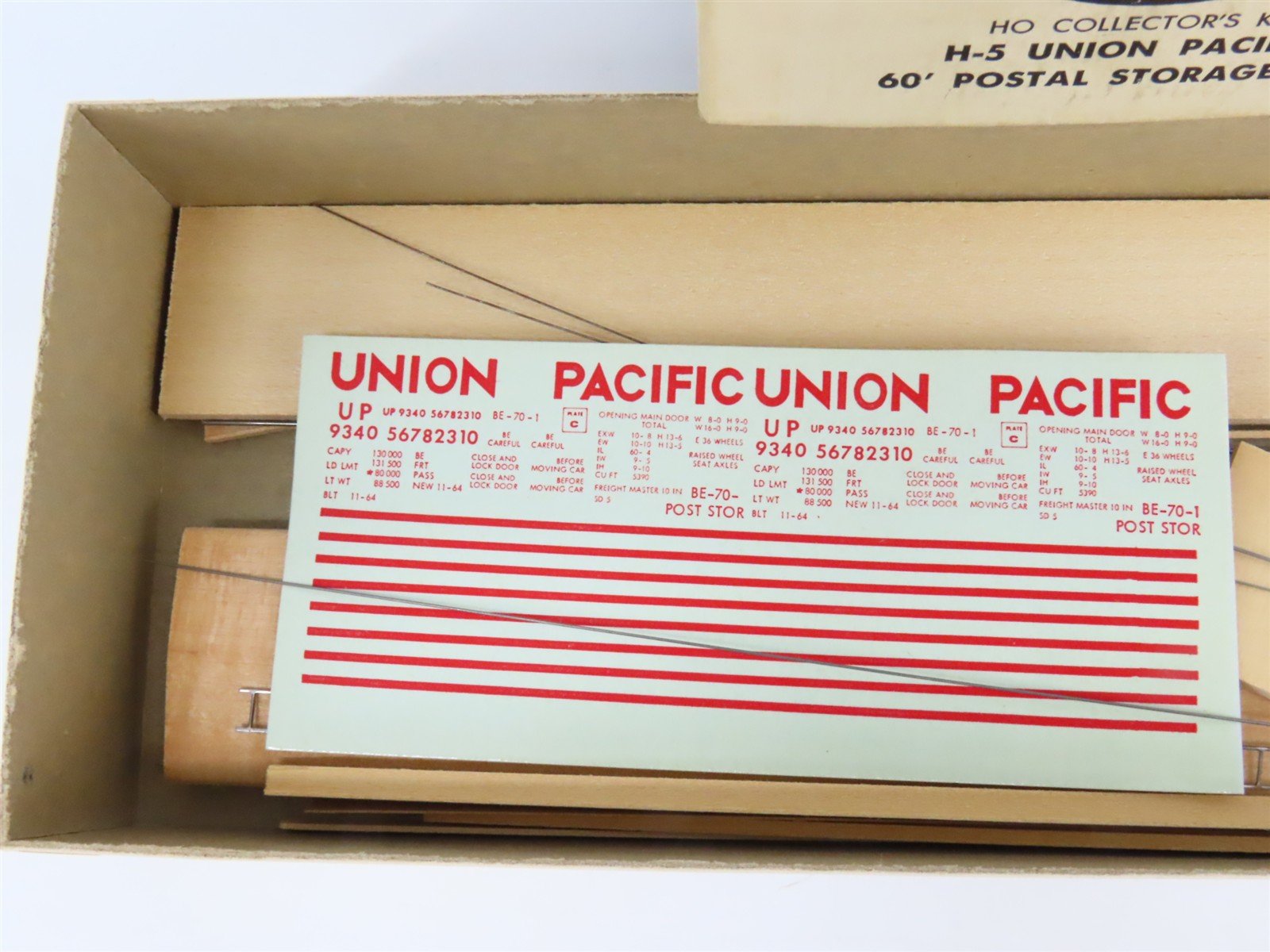HO Scale Ambroid Kit H-5 UP Union Pacific Railroad 60' Postal Storage Box Car