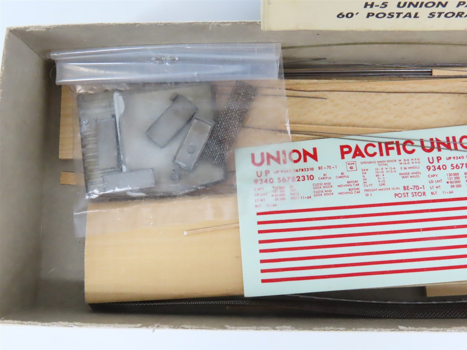 HO Scale Ambroid Kit H-5 UP Union Pacific Railroad 60' Postal Storage Box Car