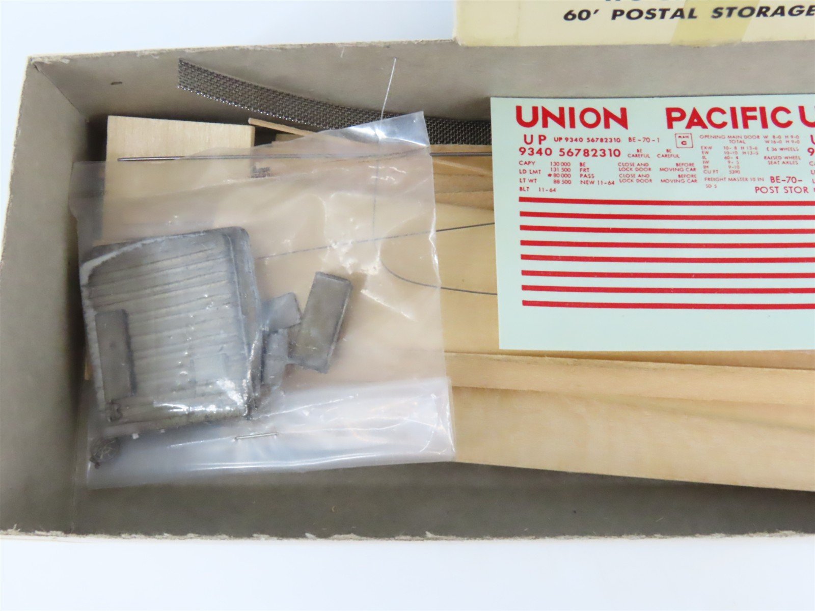 HO Scale Ambroid Kit H-5 UP Union Pacific Railroad 60' Postal Storage Box Car