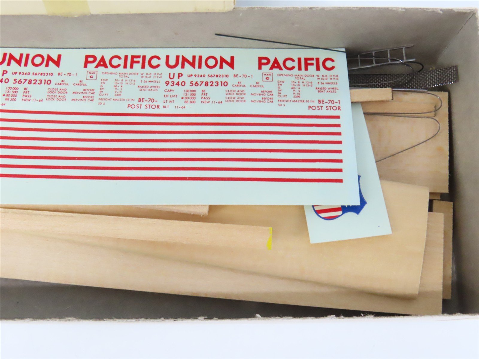 HO Scale Ambroid Kit H-5 UP Union Pacific Railroad 60' Postal Storage Box Car