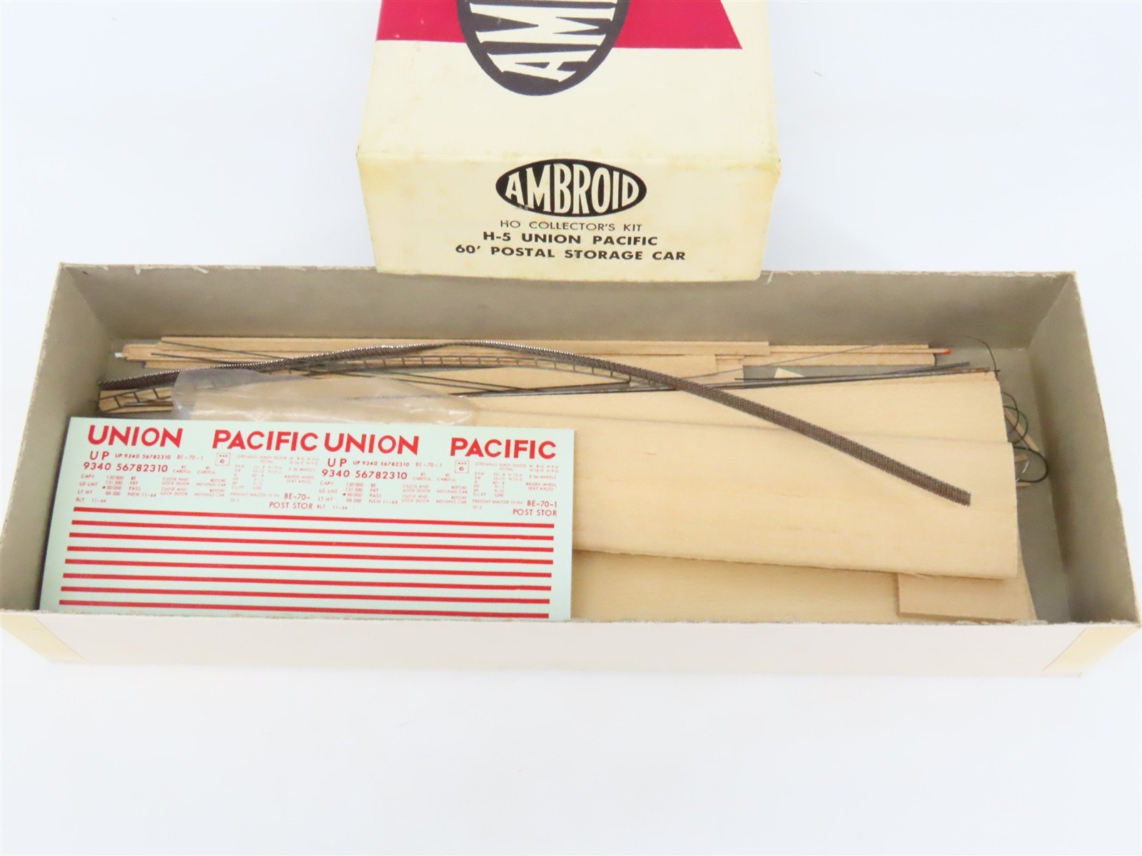 HO Scale Ambroid Kit H-5 UP Union Pacific Railroad 60' Postal Storage Box Car