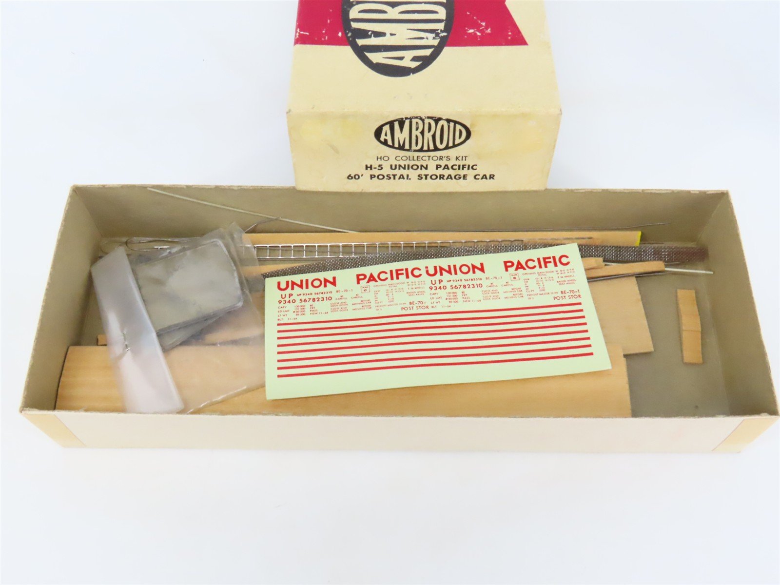 HO Scale Ambroid Kit H-5 UP Union Pacific Railroad 60' Postal Storage Box Car