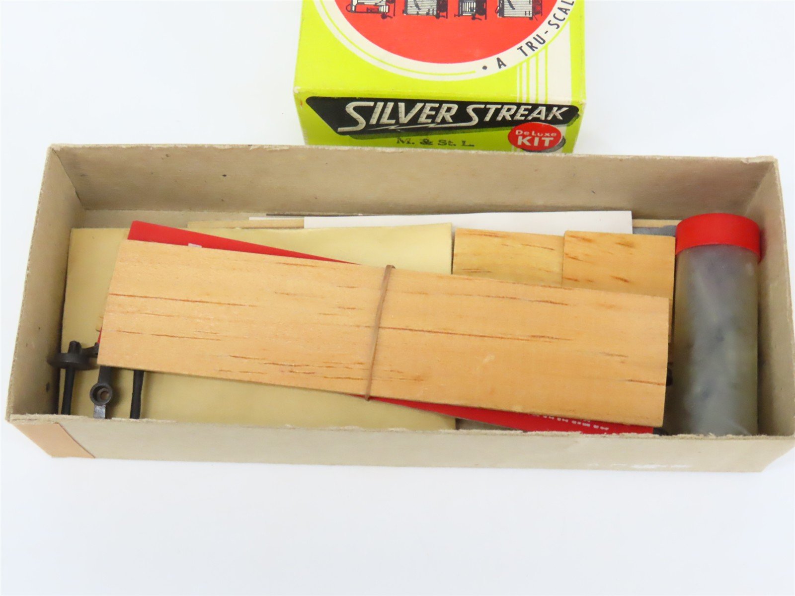HO Scale Silver Streak Kit S216-325 M&StL The Peoria Gateway Box Car #54652