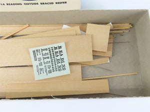 HO Scale Ambroid Kit H-14 RDG Reading Railroad Outside Braced Reefer