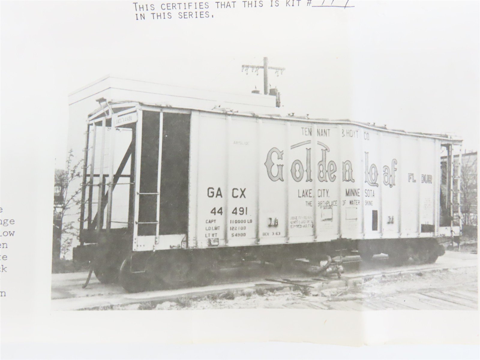 HO Scale Ambroid Kit H-23 GACX Golden Loaf Flour Air Slide Hopper #44491