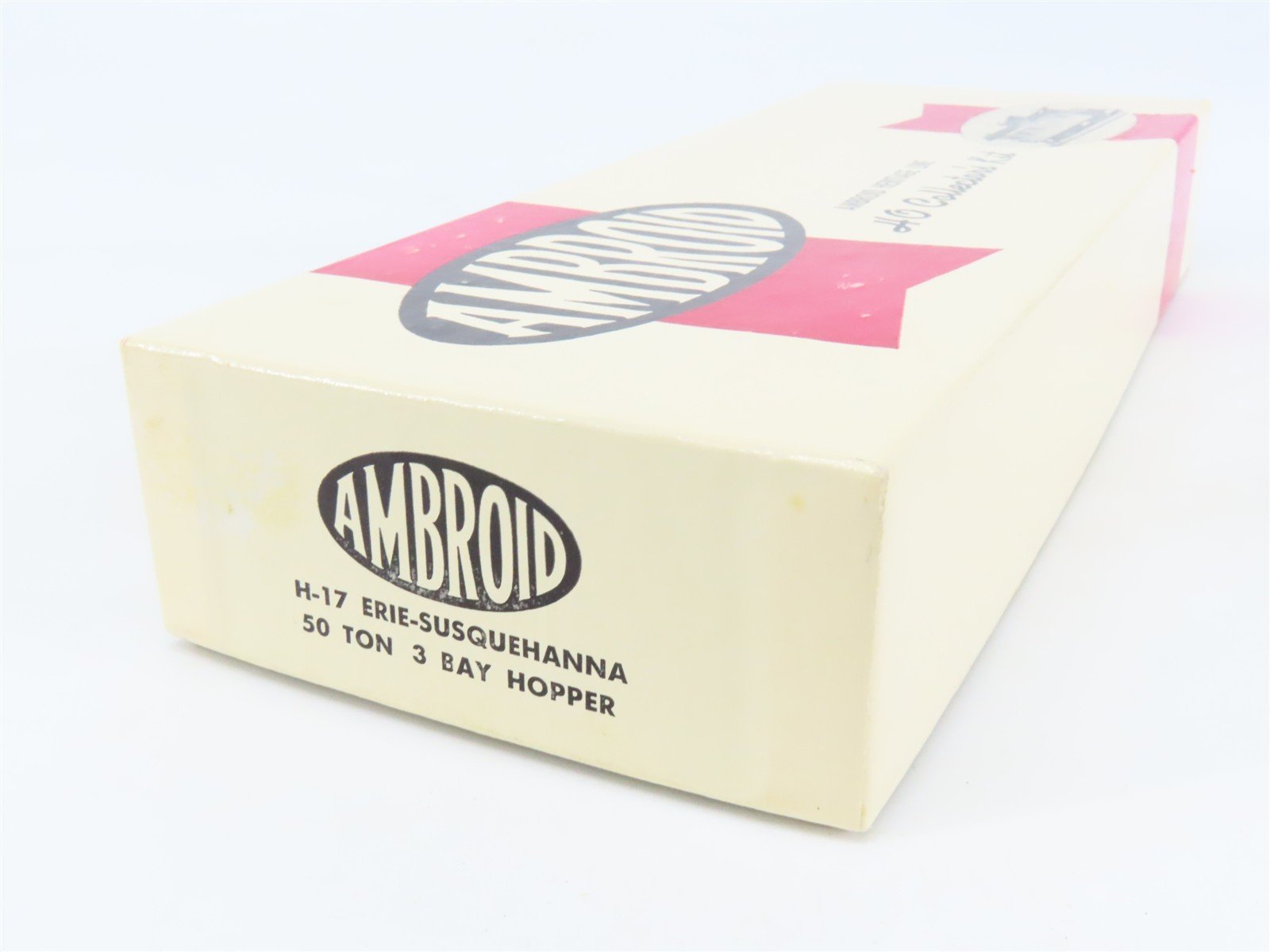 HO Scale Ambroid Kit H-17 ERIE Susquehanna 50-Ton 3-Bay Hopper