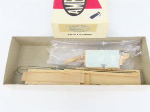 HO Scale Ambroid Kit H-22 AT&SF Santa Fe Railroad Caboose
