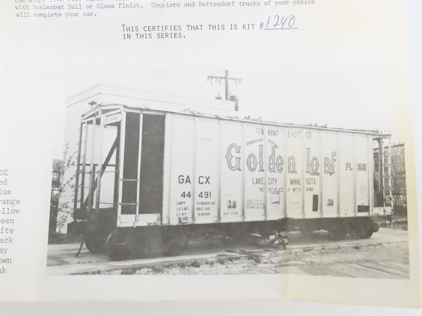 HO Scale Ambroid Kit H-23 GACX Golden Loaf Flour Air Slide Hopper #44491