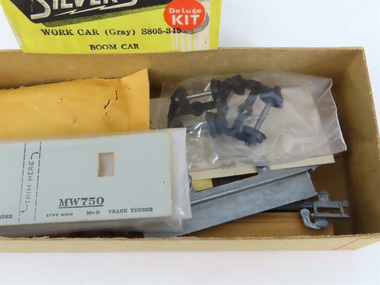 HO Scale Silver Streak Kit S805-345 MW Maintenance of Way Work Boom Car #750