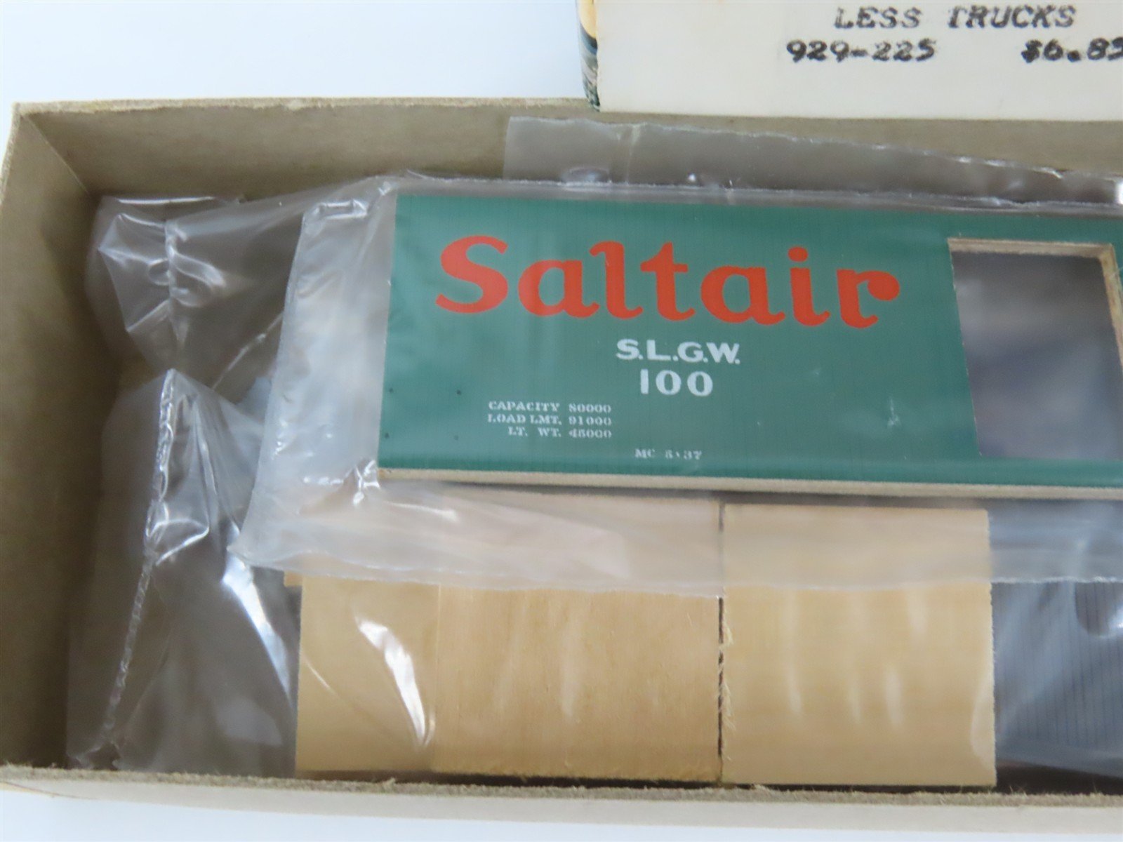 HO Scale Silver Streak Kit 929-225 SLGW Saltair Single Door Box Car #100