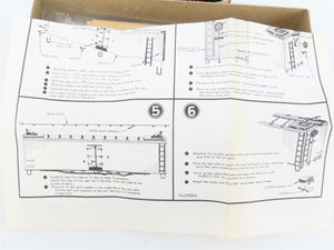 HO Silver Streak Kit 929-428 NWX North Western Refrigerator Line Reefer #4247