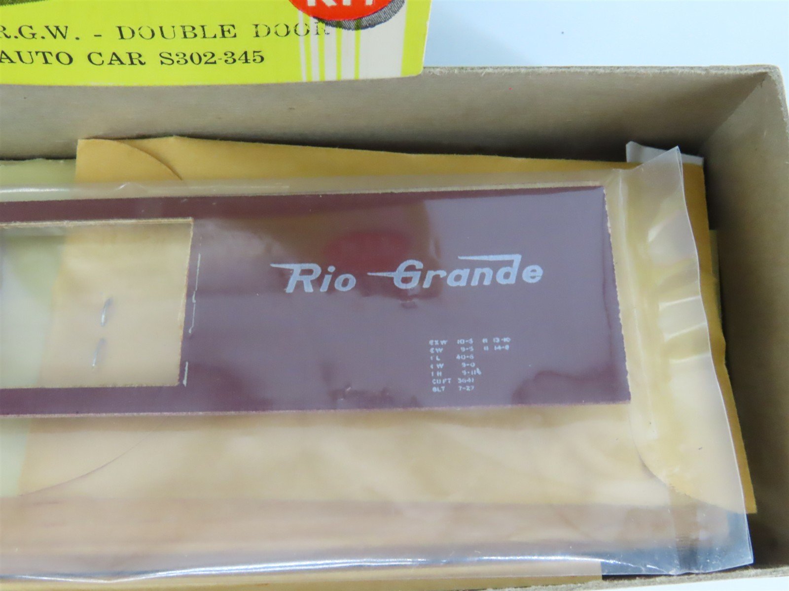 HO Scale Silver Streak Kit S302-345 D&RGW Rio Grande Automobile Box Car #65530