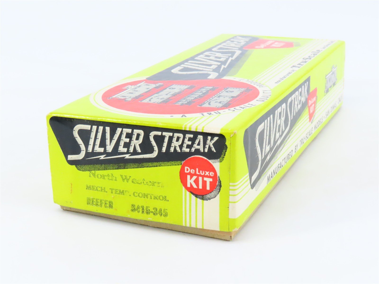 HO Scale Silver Streak Kit S415-345 NWX North Western Mechanical Reefer #3953