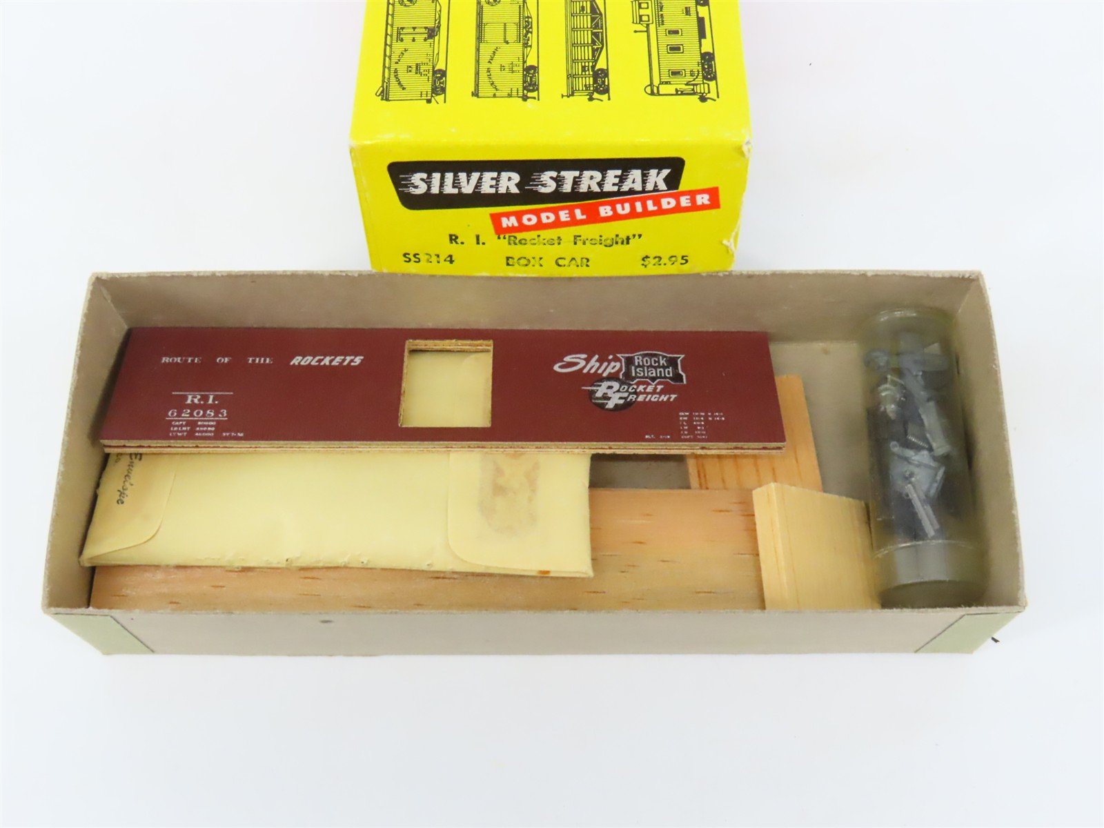 HO Scale Silver Streak Kit SS214 RI Rock Island Rocket Freight Box Car #62083